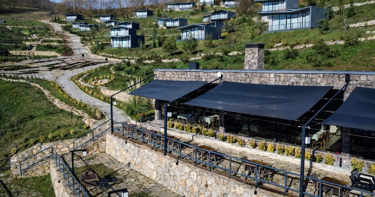 Feradis Resort Göl Restoranı; tam pansiyon gastronomi deneyimi